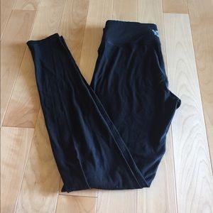 Victoria's Secret Ultimate Yoga Legging
