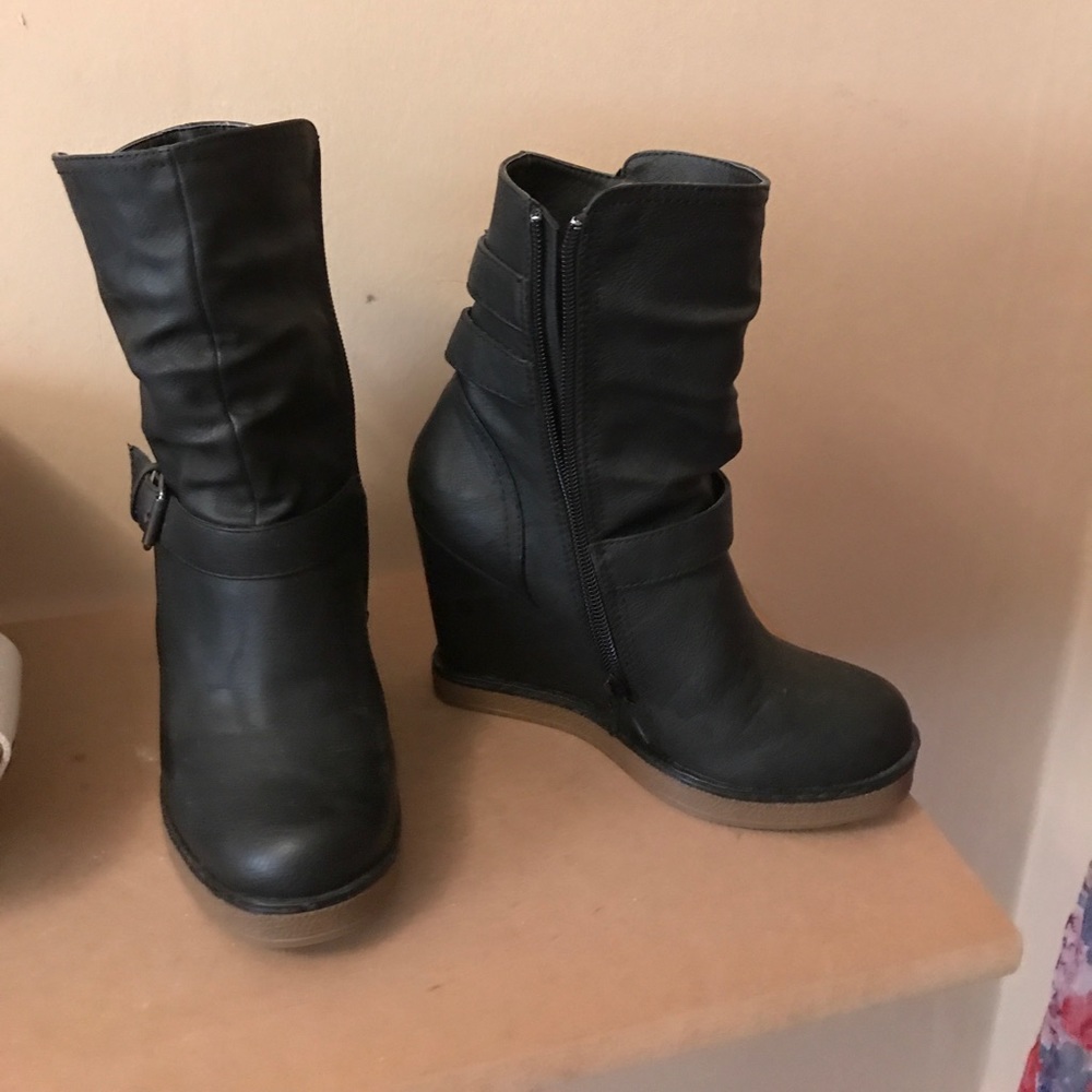 Report wedges