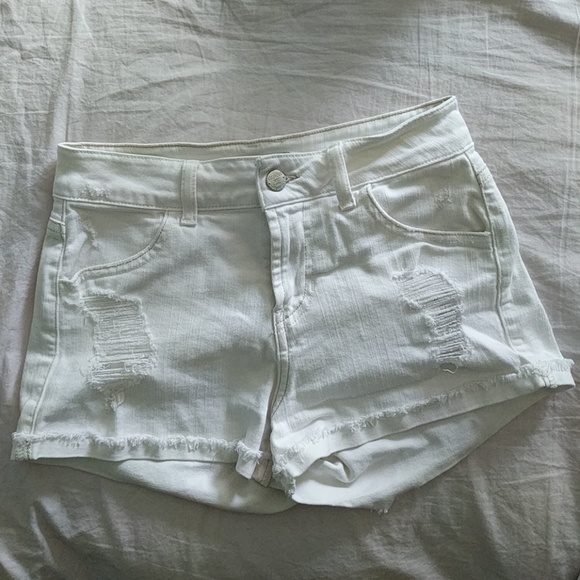 Guess denim white shorts - Picture 1 of 3