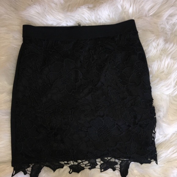 American Eagle Outfitters Dresses & Skirts - Black pencil skirt