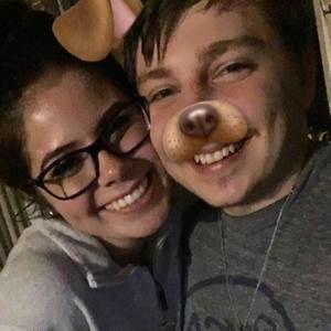 Meet your Posher, Raegan