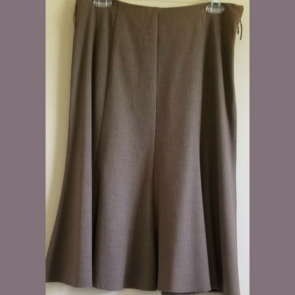 Women's Dressbarn Skirt