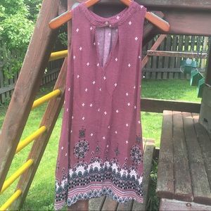 Maroon Patterned Shift Dress with Cut Out!!