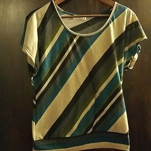 Agenda top with banded hem