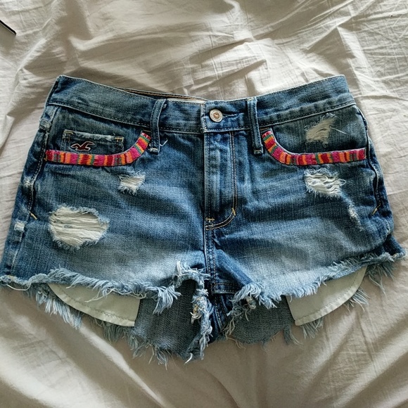 Hollister denim high waisted shorts - Picture 1 of 3