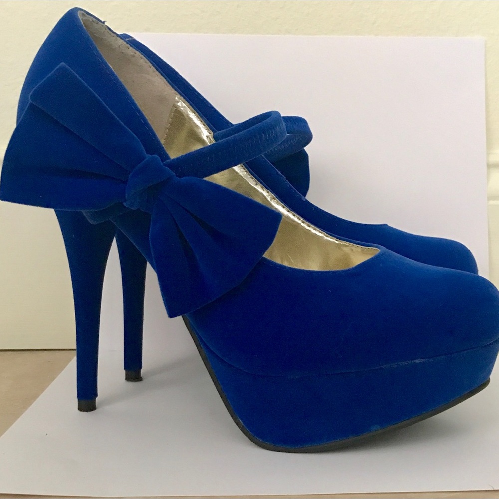 Bright 5.5" Blue Heels W/ Bow Ankle