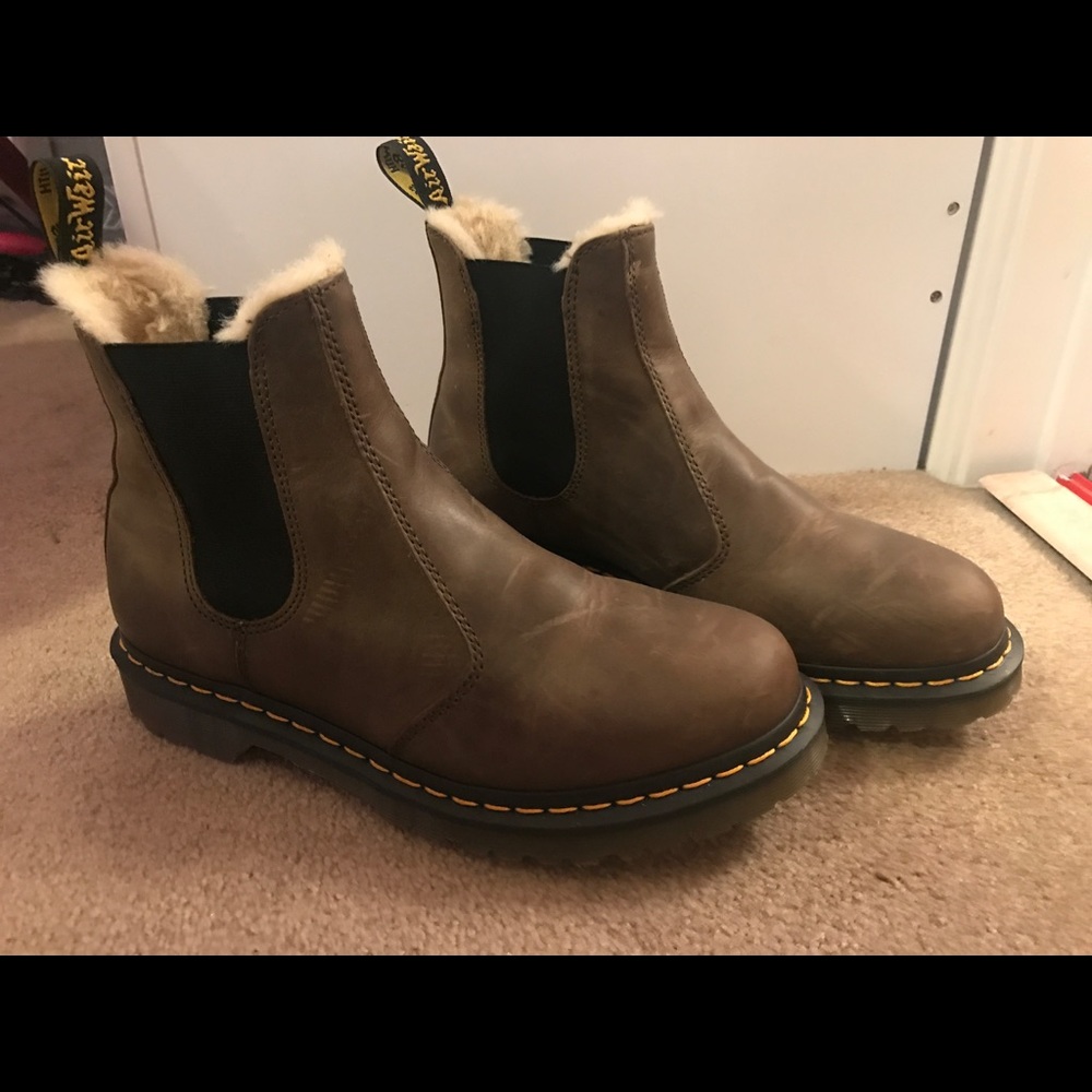Dr. Martens Leonore Wildhorse boots