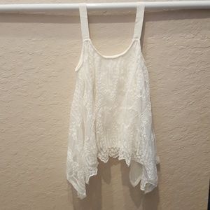 Flowy Lace Tank!