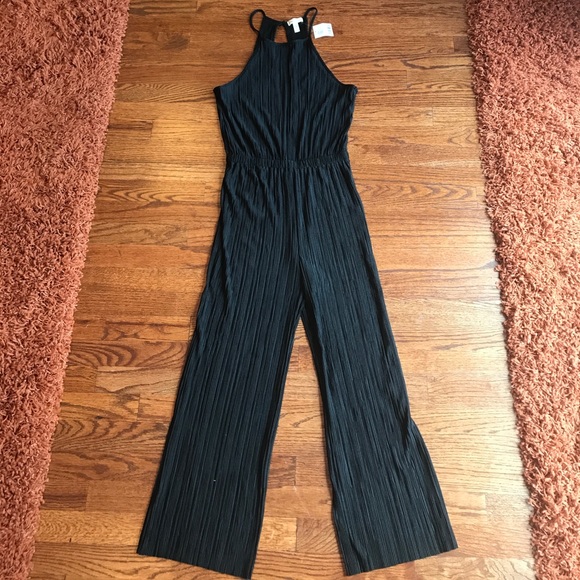 NWT black pleaded jumpsuit from UrbanOutfitters - Picture 1 of 3