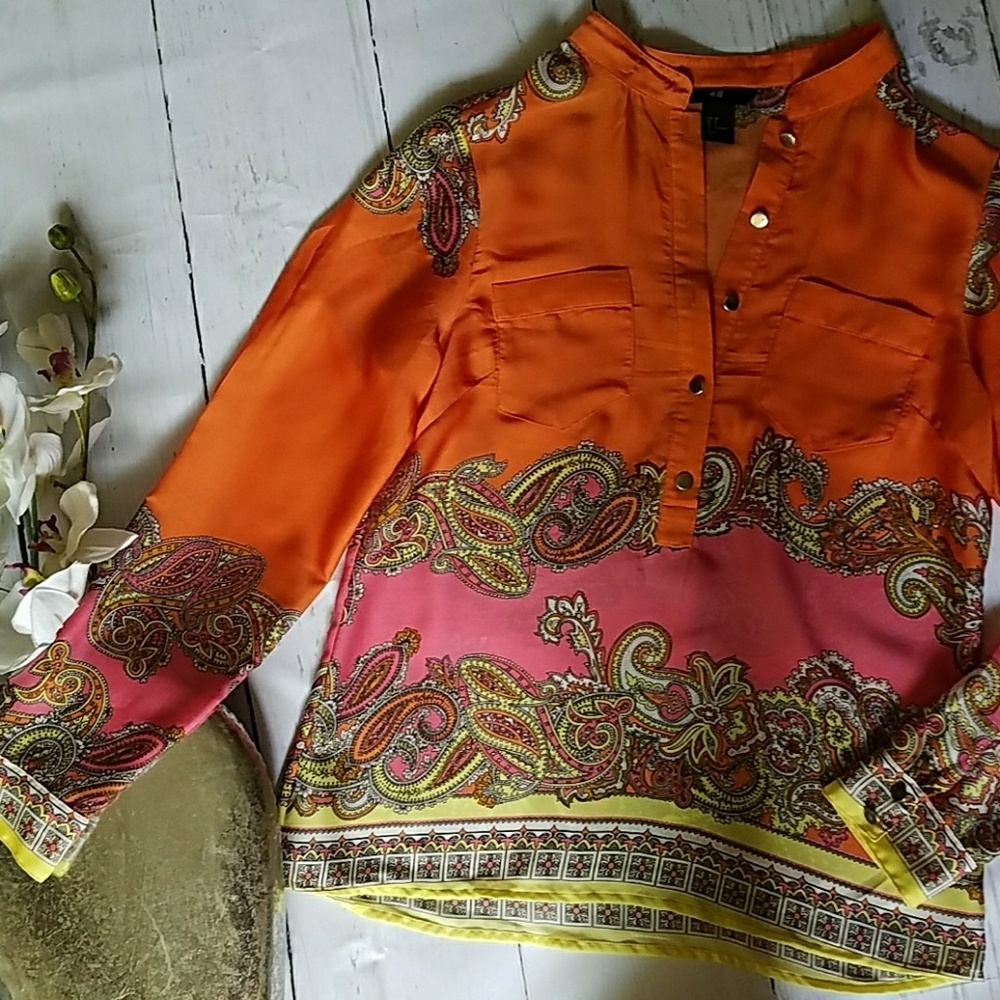 H & M colorful blouse top