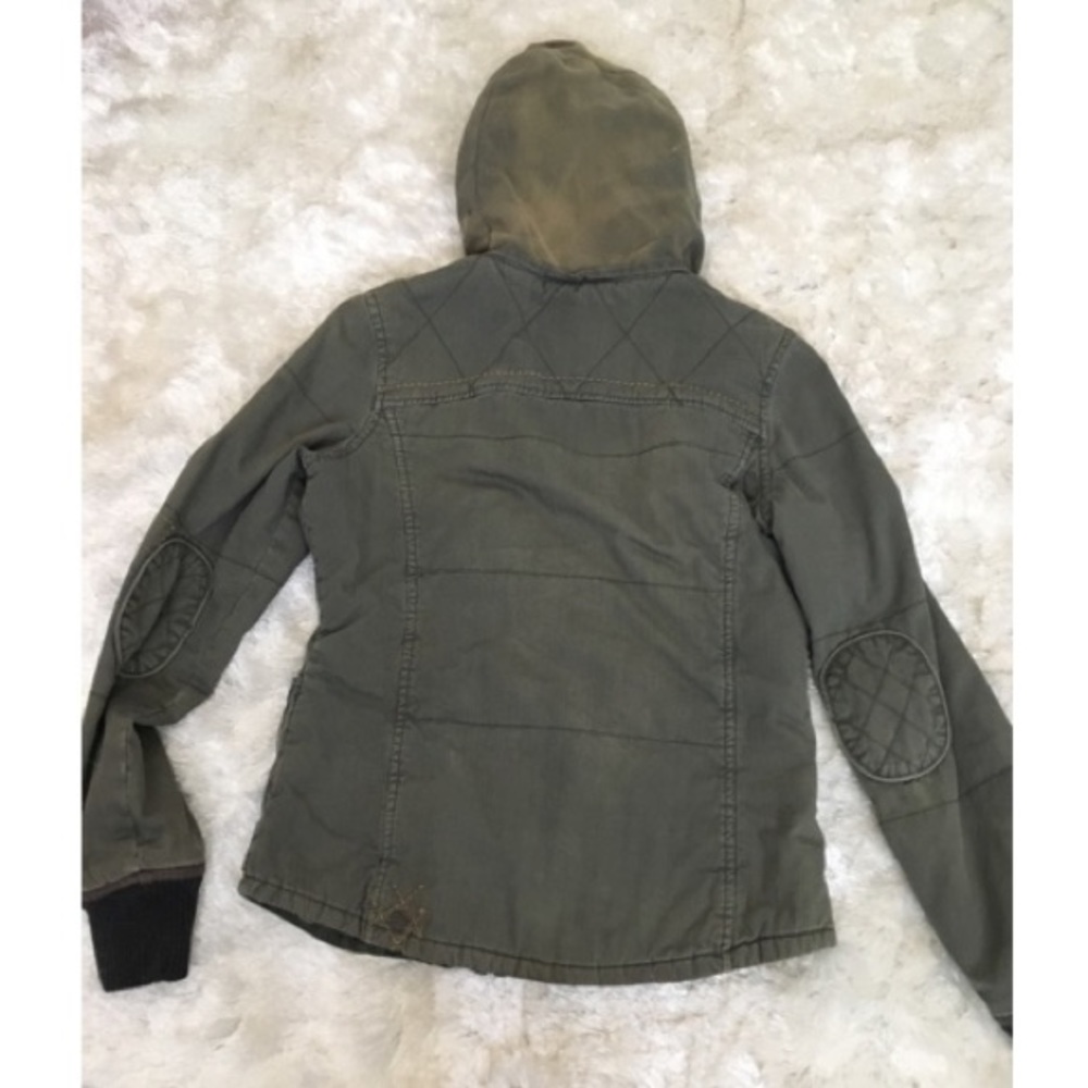 Jacket - Picture 3 of 4