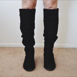 F21 black boots