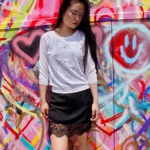 Bee Sweater (White, Black, and Gold)