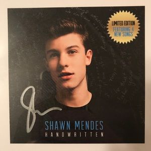 Autographed Shawn Mendes Handwritten Card