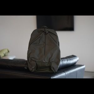 Lulu lemon Para Backpack Olive