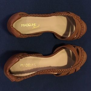 Low Open Toe Tan Flats