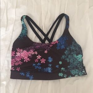 Lululemon sports bra