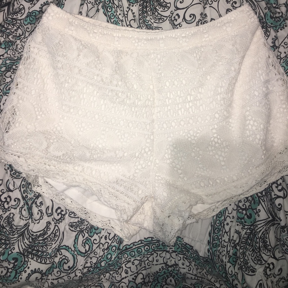 Hollister High Waisted Lace Shorts