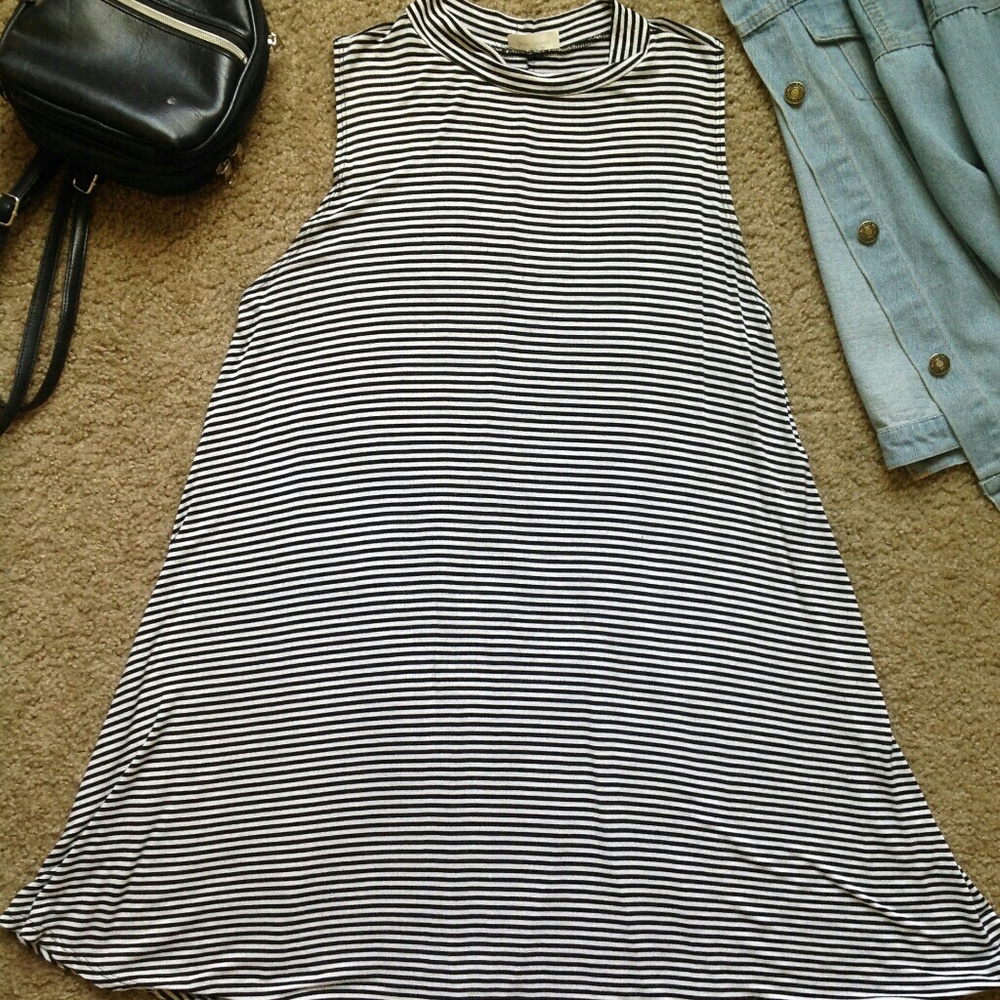 Fall in Between the Lines 🍃