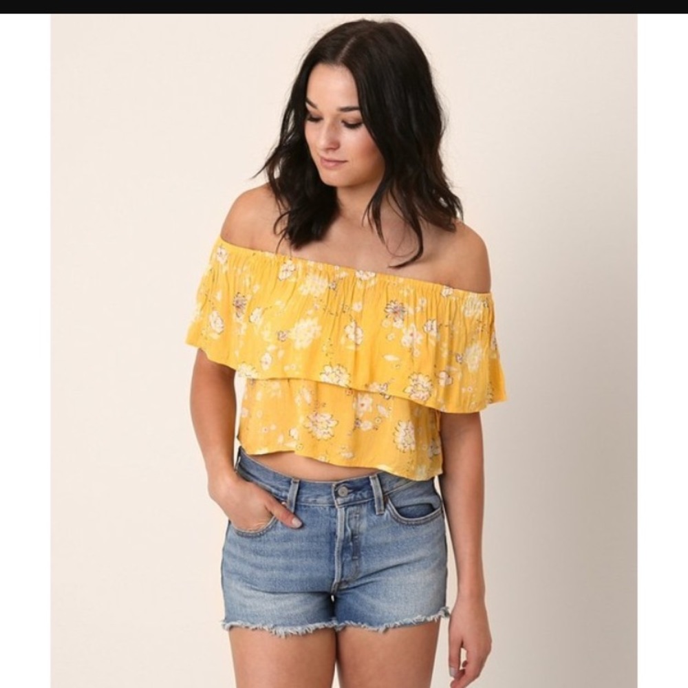 NWOT Billabong Tropical Top in Mango
