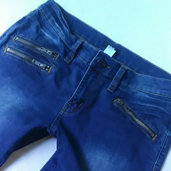 Urban Outfitters dark wash zipper jeans size 28 - Picture 3 of 6