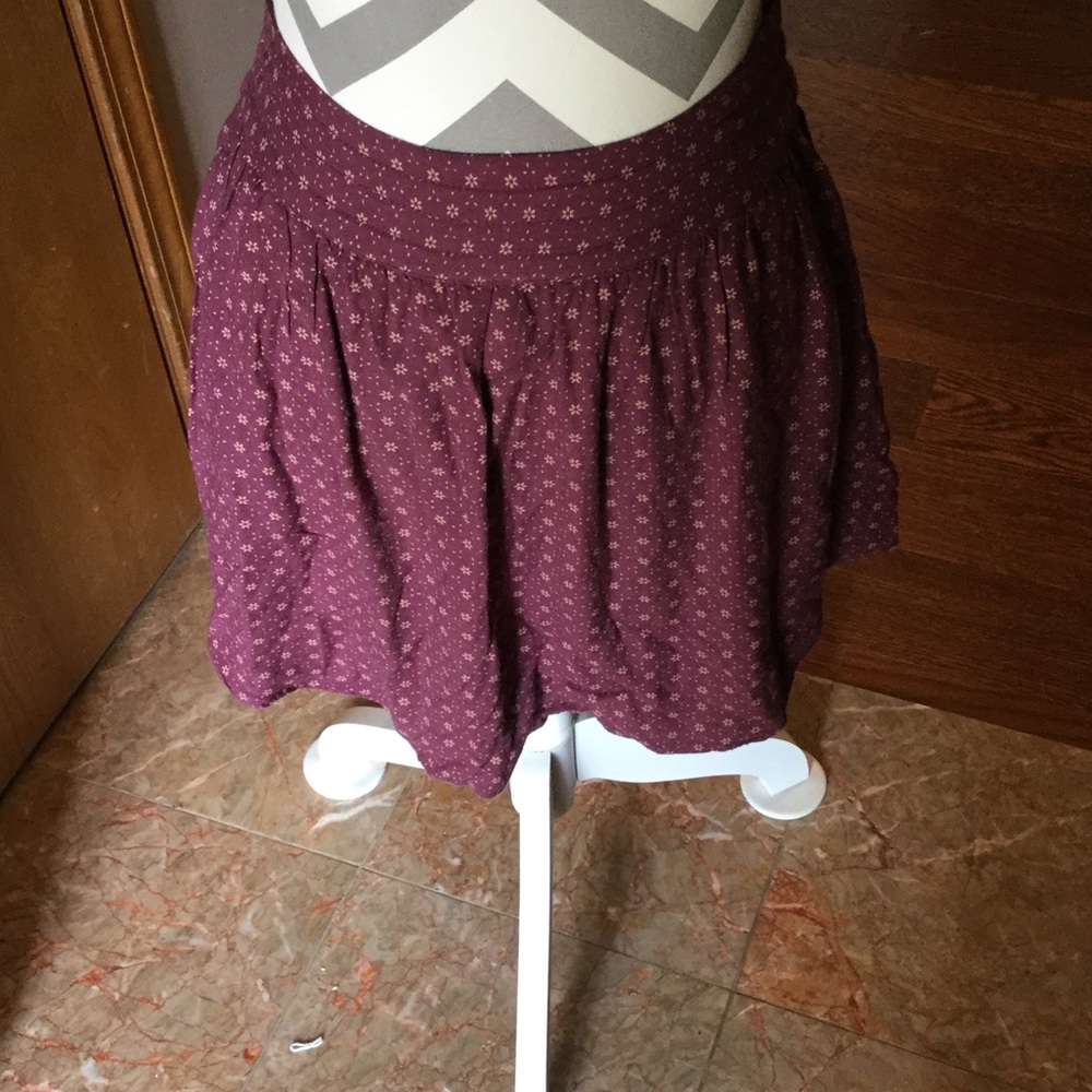 Cooperative skirt size small.