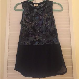 Sleeveless top