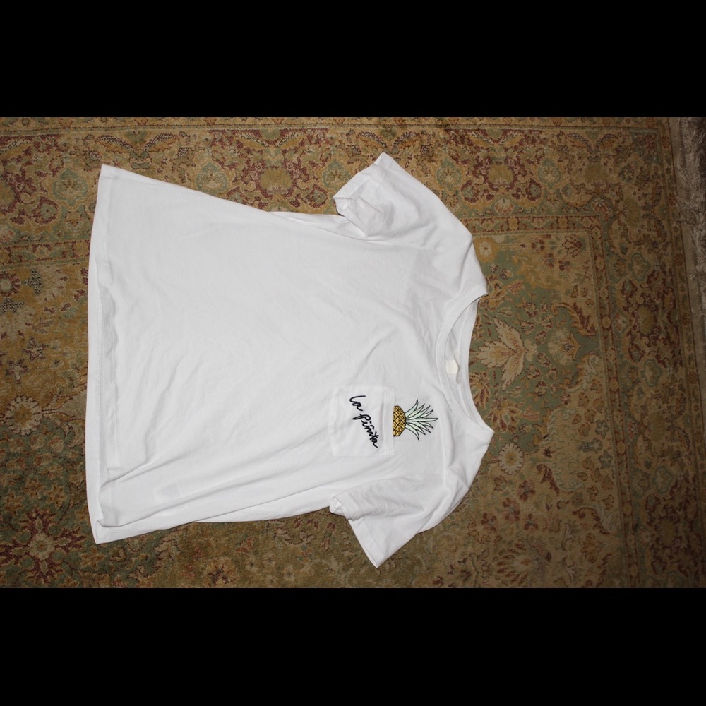 Graphic tee - Picture 2 of 2