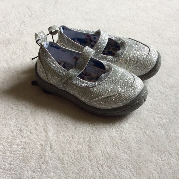 Sparkly silver shoes - Picture 2 of 4