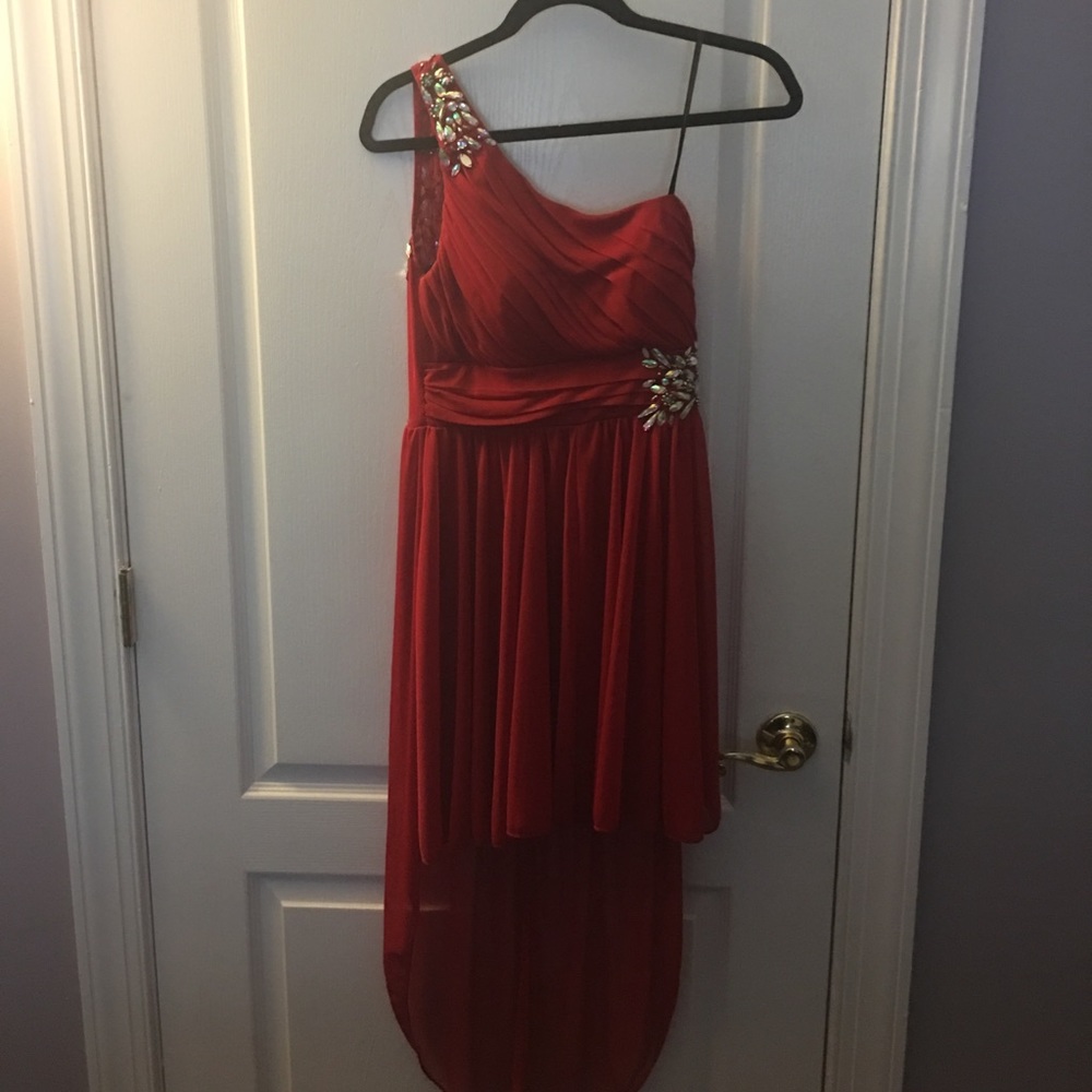 Red high low dress