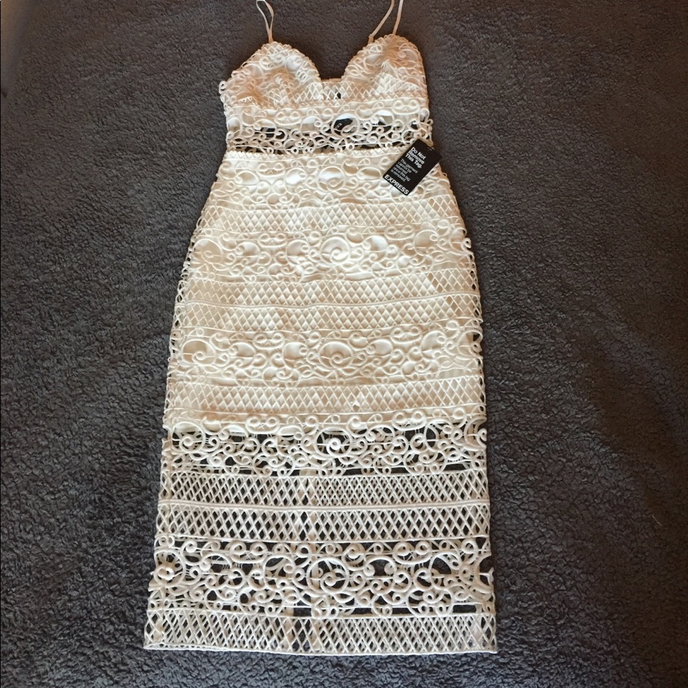 🎀🛍💕CLOSET CLEAR OUT Express NWT dress size 2