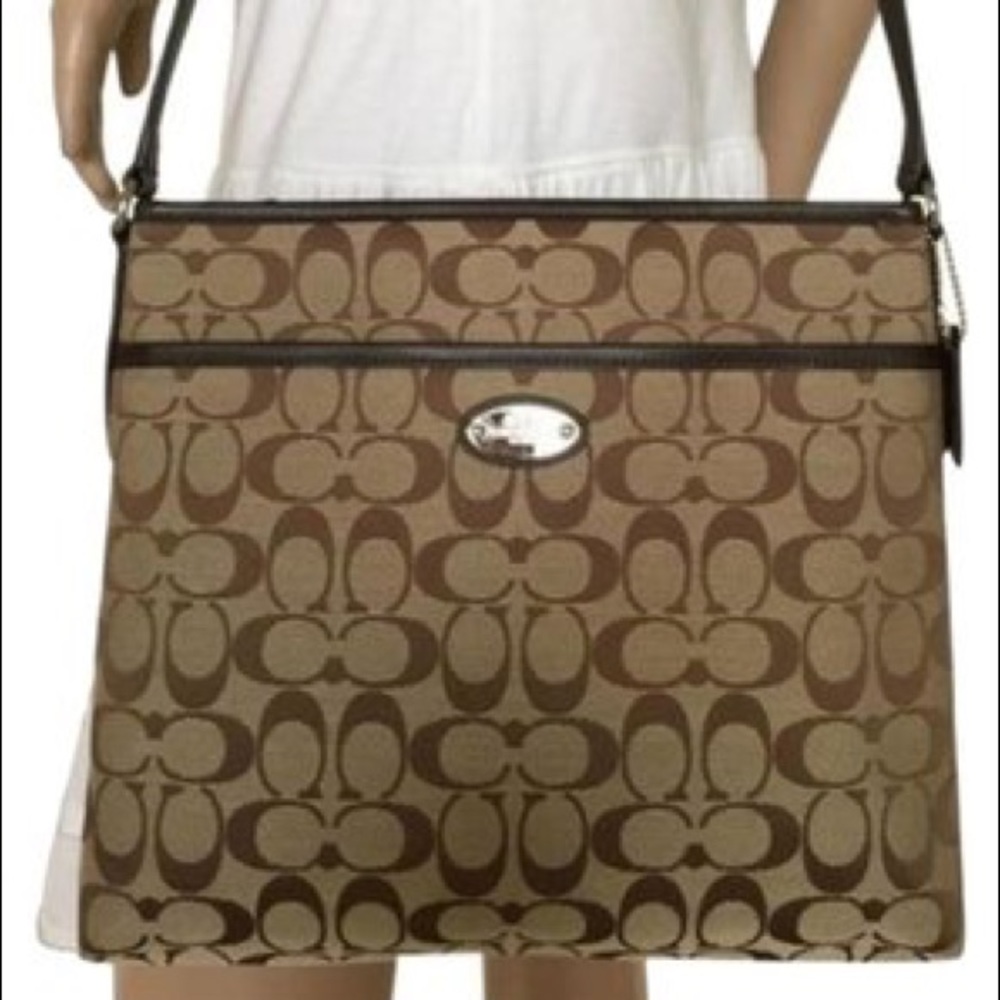 NWT COACH KHAKI BROWN SIGNATURE LEATHER CROSSBODY