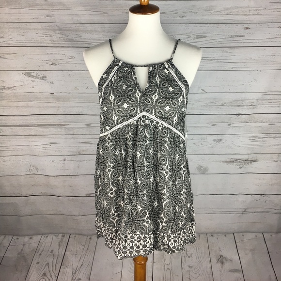 Tops - Key Hole Tunic