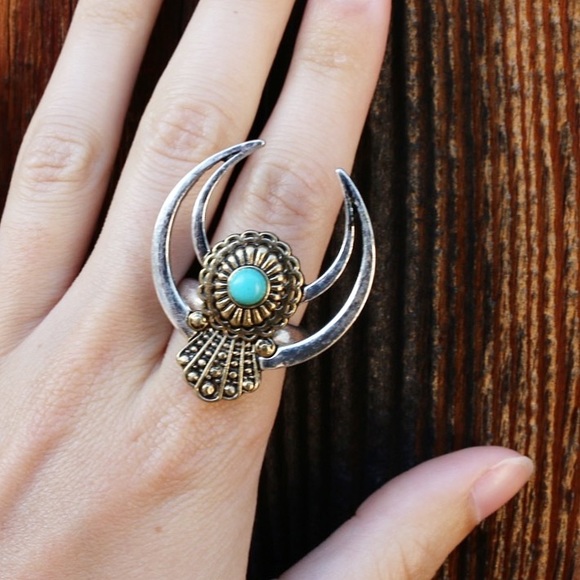 silver horn ring - Picture 2 of 3