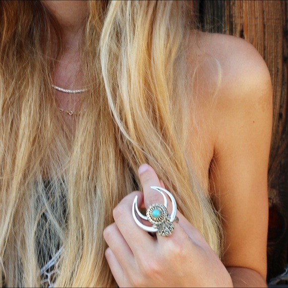 silver horn ring - Picture 3 of 3