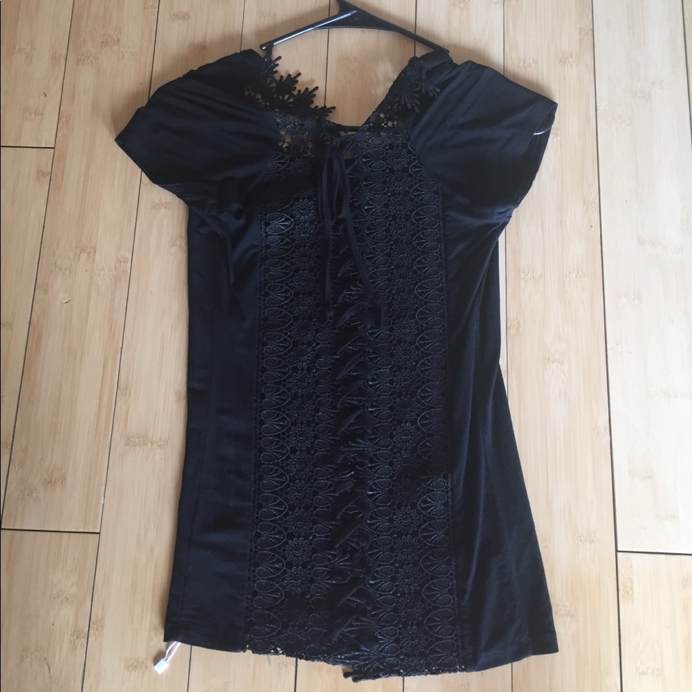 Lace up short sleeve shirt!