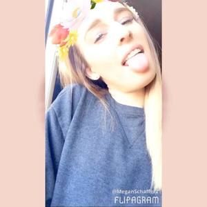 Meet your Posher, Megan