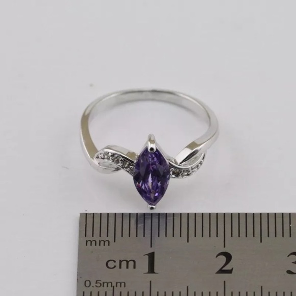 Classy Purple Amethyst Gemstone & Gold Filled Ring - Picture 4 of 5
