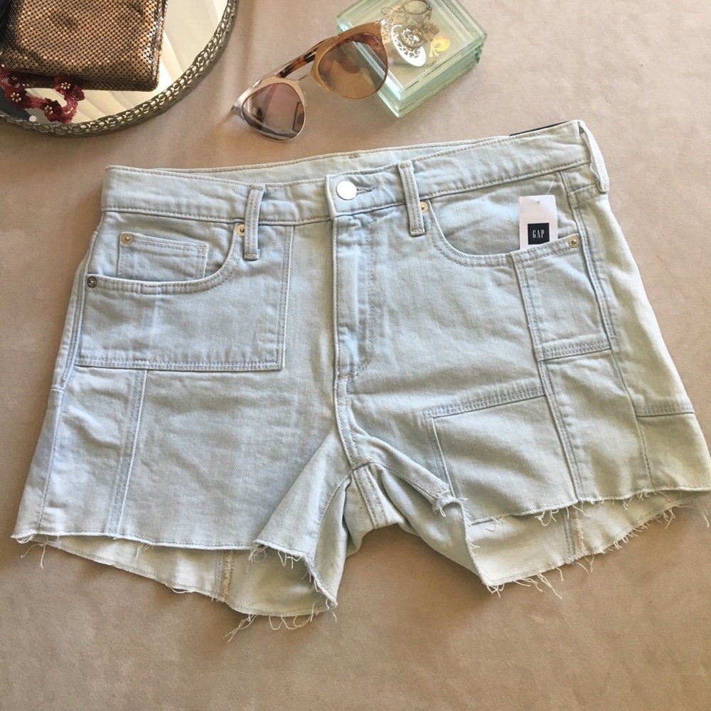 New w/tags Gap shorts