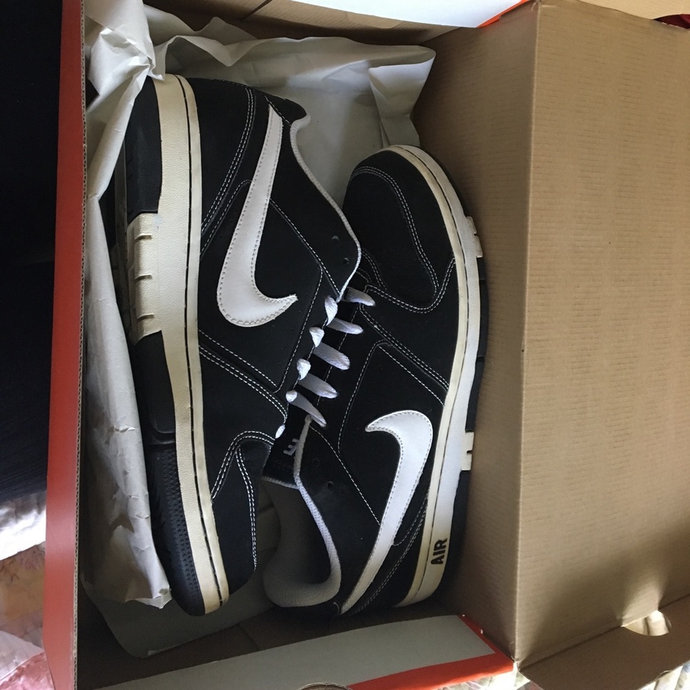 Nike shoes