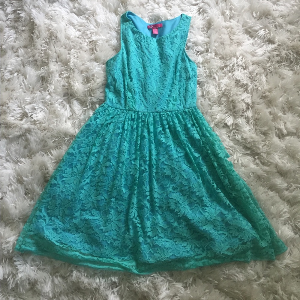 Cute green dress