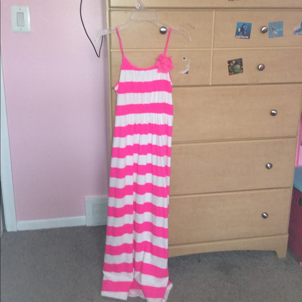 This dress is in good condition
