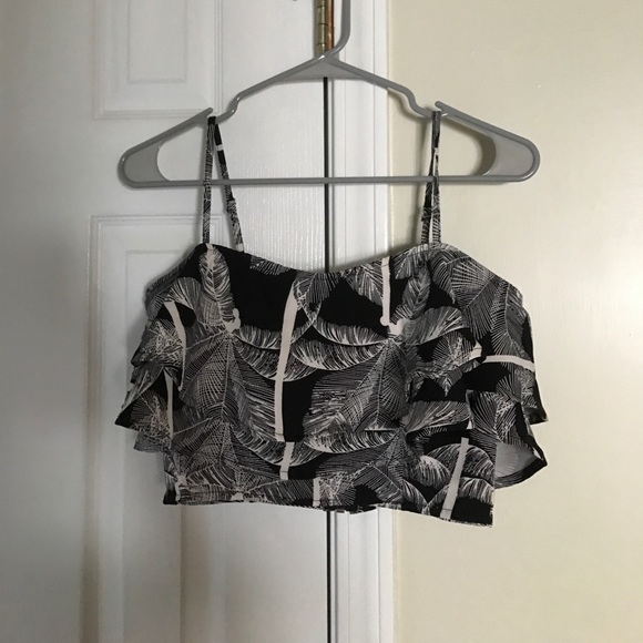 Halter Top - Picture 2 of 5