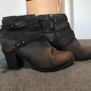 Mossimo Brown Ankle Boots