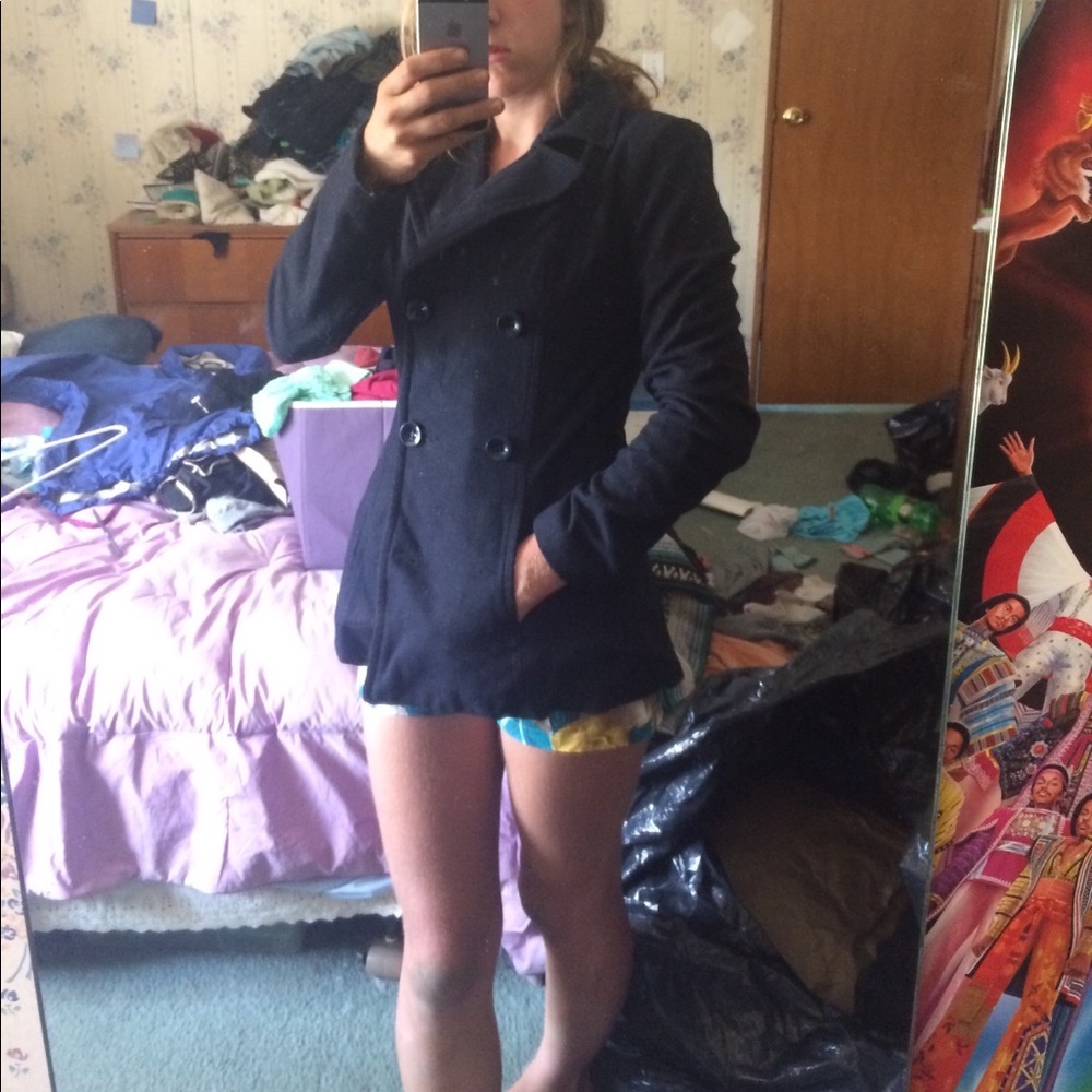 Dark navy light pea coat