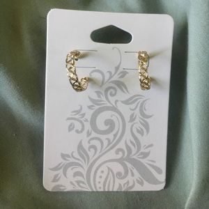 Small Gold Hoops