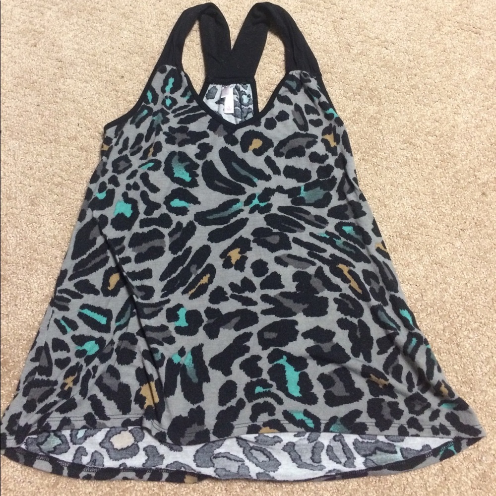 Xhilaration Tank Top
