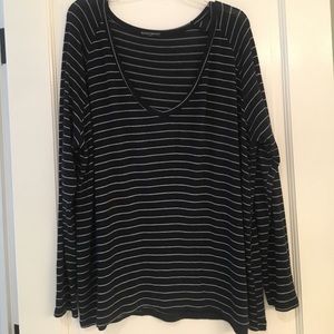 Brandy Melville sweater