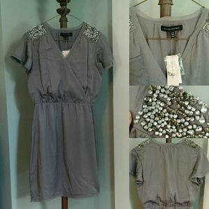 Banana Republic XXSP V-Neck Embellished Dress