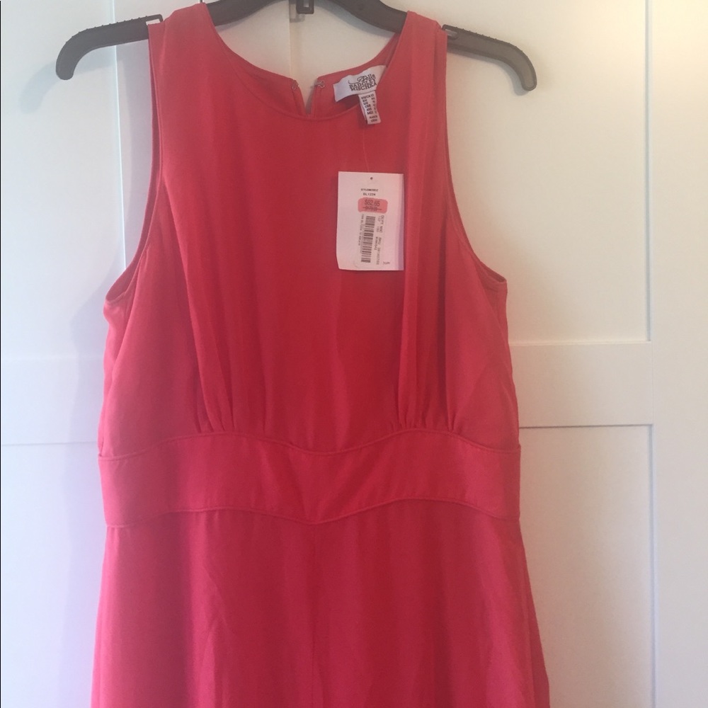 Sleeveless Wide-legged Jumpsuit